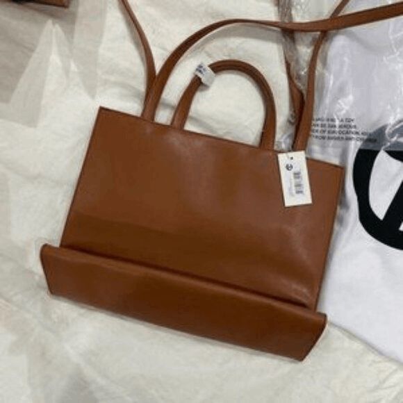 Telfar_Medium_Brown_Shopping_Bag - Picture 3 of 4